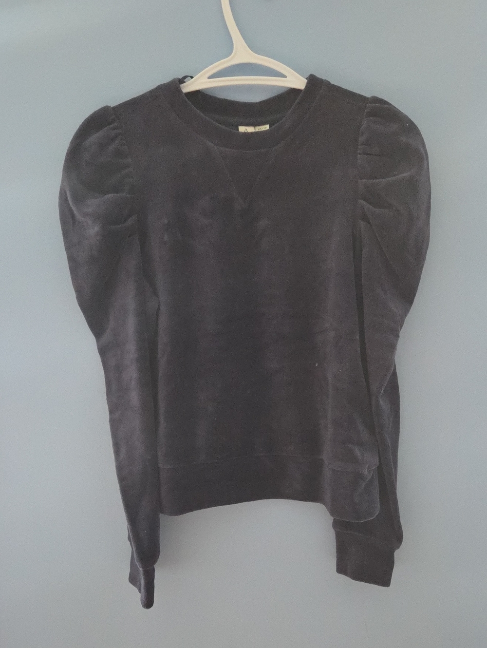 Jolie Velvet Long Sleeve Shirt With Cappdd Sleeves